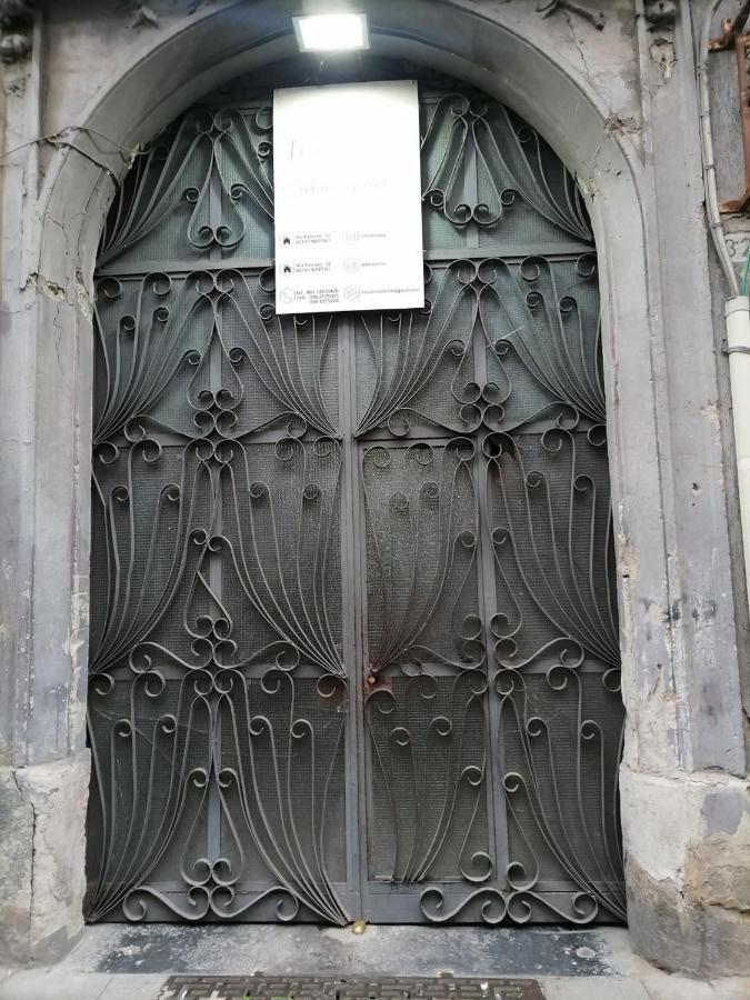 Sahary Hostel Napoli Exterior foto